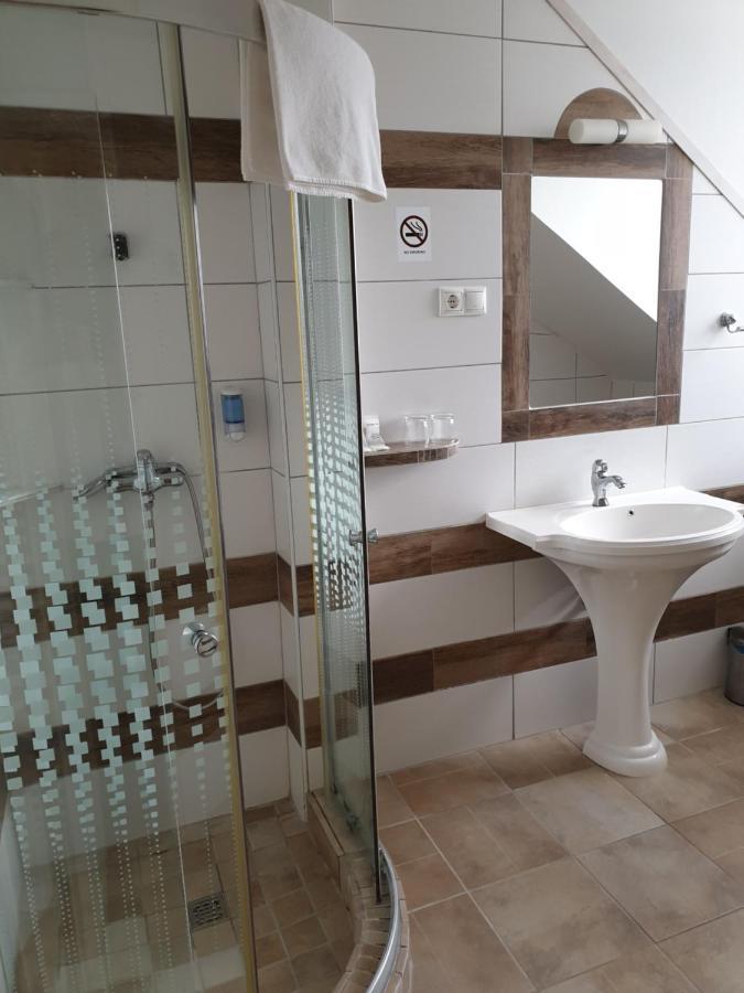Kastelykert Fogado Hotell Szeged Exteriör bild