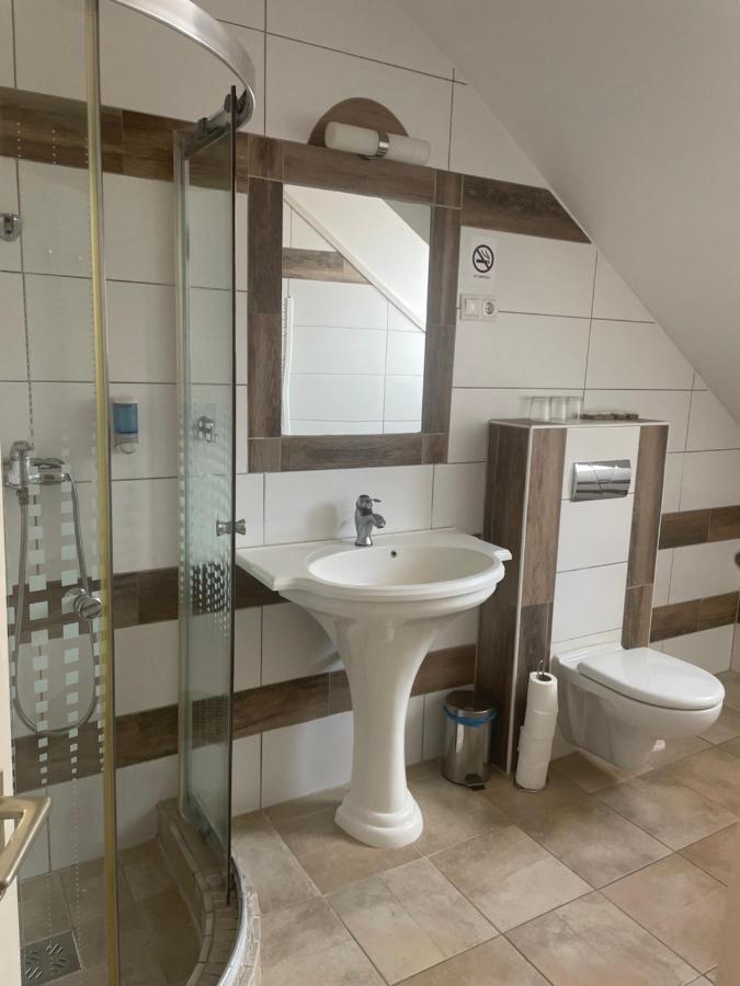 Kastelykert Fogado Hotell Szeged Exteriör bild