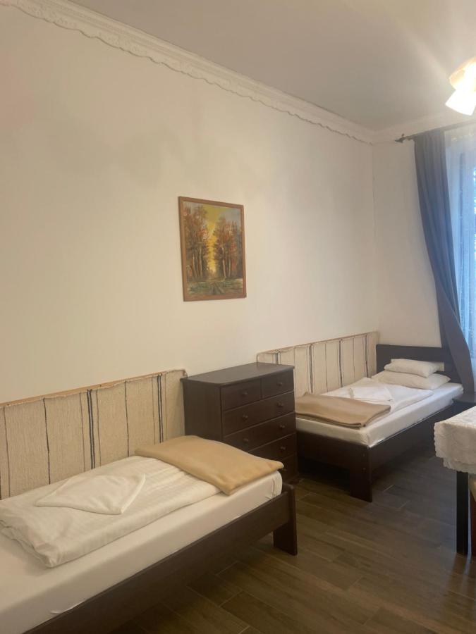 Kastelykert Fogado Hotell Szeged Exteriör bild