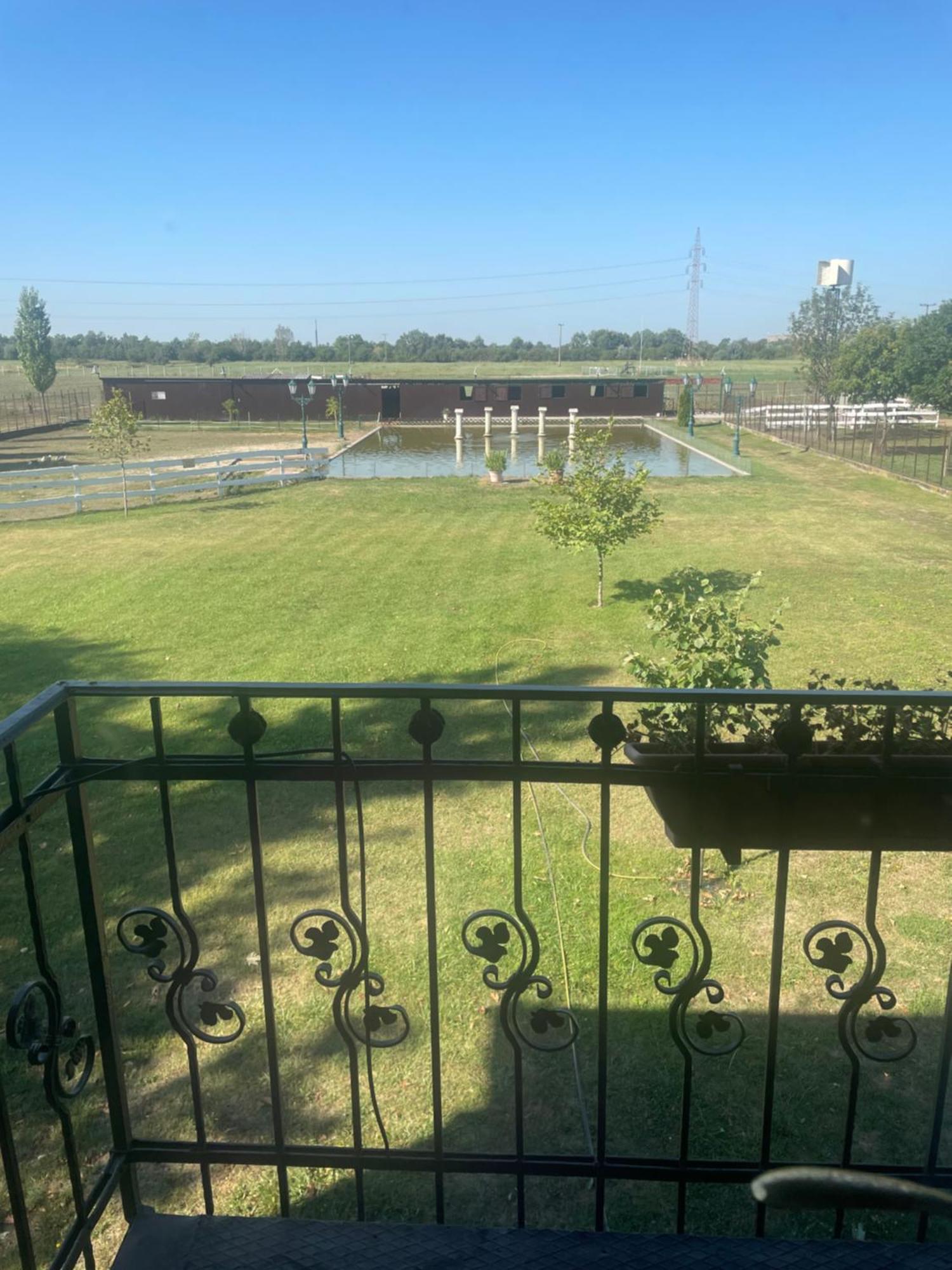 Kastelykert Fogado Hotell Szeged Exteriör bild