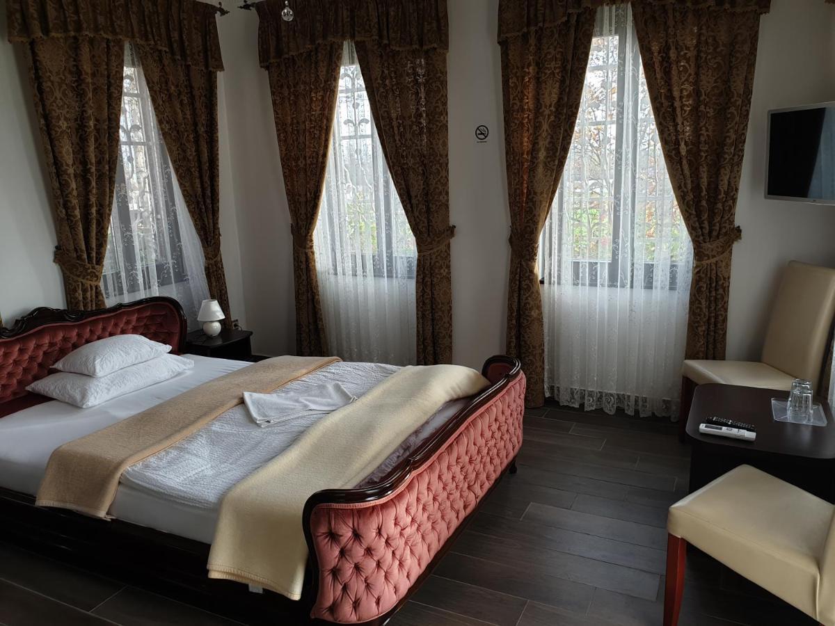 Kastelykert Fogado Hotell Szeged Exteriör bild